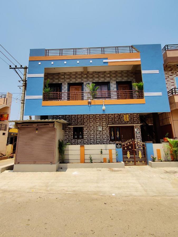 Balaji Homestay Хампи Екстериор снимка