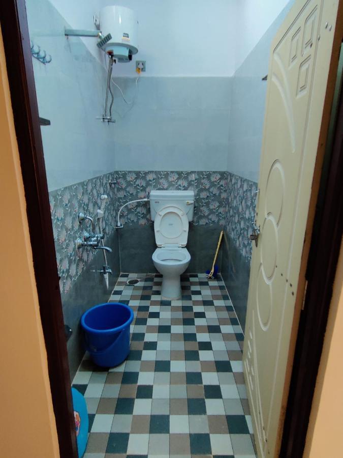 Balaji Homestay Хампи Екстериор снимка