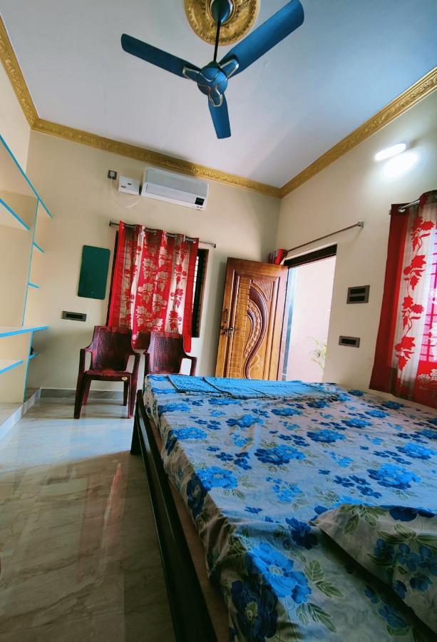 Balaji Homestay Хампи Екстериор снимка